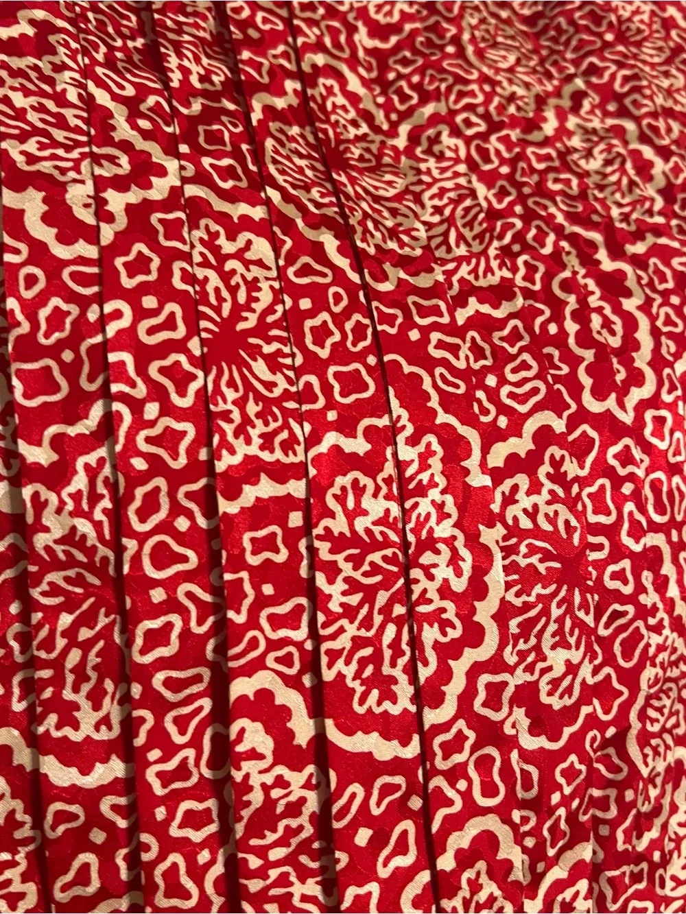 Vintage Raul Blanco Silk Dress Red Cream Print Size 8 Pleated Bodice Long Sleeve